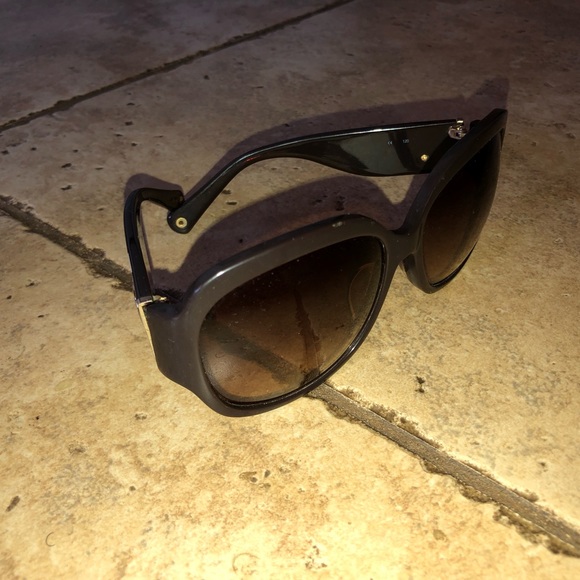 Coach Tanner (S702A) Sunglasses - Picture 4 of 5